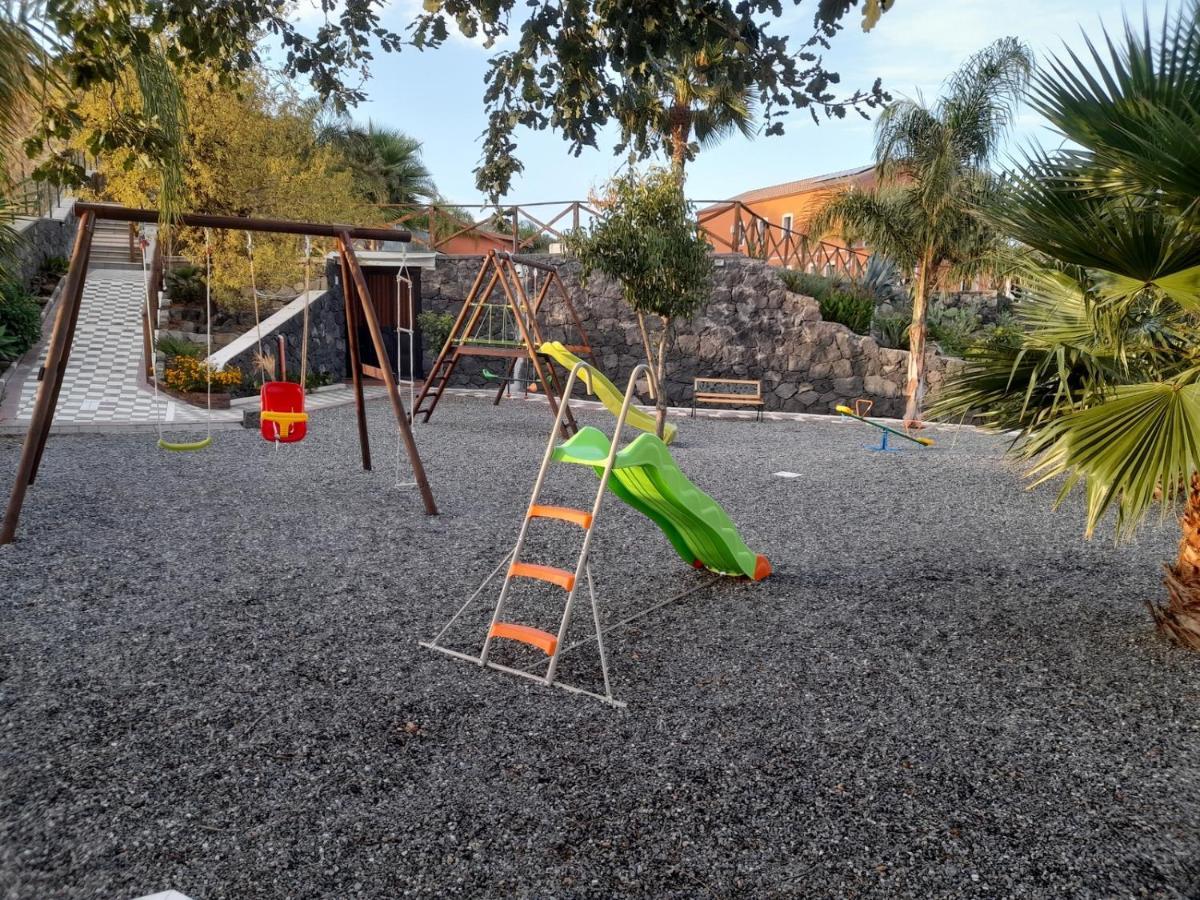 Arcobaleno Dell'Etna Villa Calatabiano Dış mekan fotoğraf